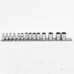 SnapOn スナップオン 1/4” シャローソケットセット mmタイプ TMM4/4.5 112TMMY 5/5.5/6～15mm 6角 計14個セット ホルダ付 中古 【工具専門店 テイクハンズ金沢野々市店】