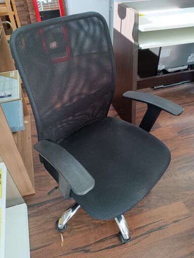 PCチェア　デスクチェア　キャスター付き　イス　メッシュ　ブラック　黒　サイズ（約）幅58×奥48×高92~100　　■近隣配送無料 買取GO‼　栄和店