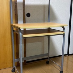 パソコンデスク
