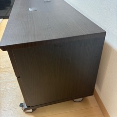 テレビ台の画像