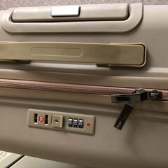 先着順★スーツケース(ベージュ)お譲りします【17】