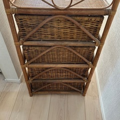 衣装棚 タンスの画像
