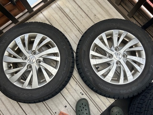 スタッドレスタイヤ　スズキ純正アルミ　１６５／７０ー１４スタッドレス　ハスラー　スペーシア