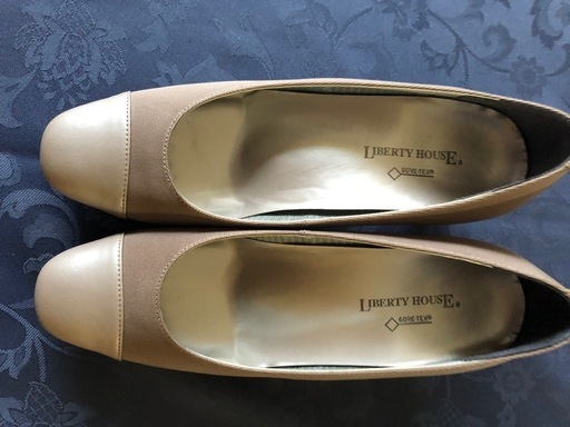 新品未使用Liberty houseパンプス ベージュ