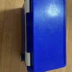 クーラーボックス