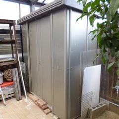 スチール製物置差し上げますの画像