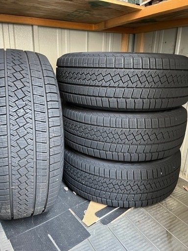 アルファード30系スタッドレスタイヤ