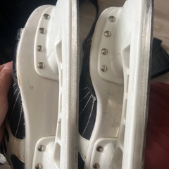 アイスホッケー靴の画像