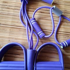 ゴムチューブでストレッチの画像