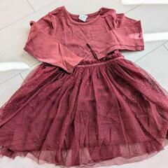 フリルトップス
