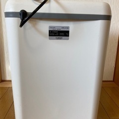 コクヨ製シュレッダーの画像
