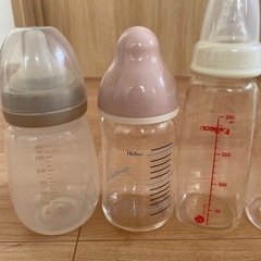 哺乳瓶　ピジョン　コンビの画像