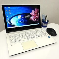 ★新Win11搭載/新品SSD256GB/メモリ8GB/ホワイトNEC ♪ NEC LAVIE 白 SSD256GB メモリ8GB テンキー付 美品 254