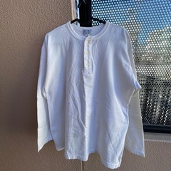 BEAMSロングTシャツの画像