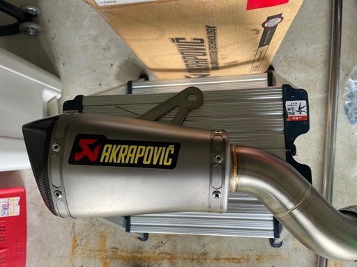 アクラポビッチショートマフラー　Z900用