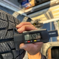 スタッドレスタイヤの画像