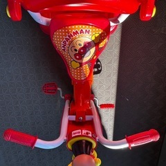 アンパンマン三輪車の画像