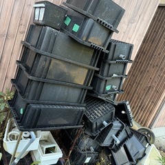 メダカ飼育容器の画像