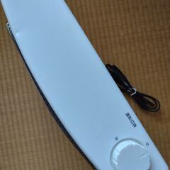 美品 山善 ヤマゼン 2023年製 電気ストーブ の画像