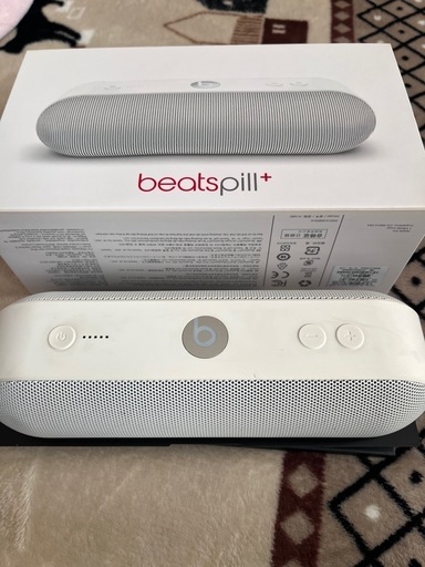 beats pillポータブルスピーカー