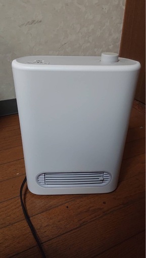 ニトリ　セラミックファンヒーター IQ WH EH-N-21821