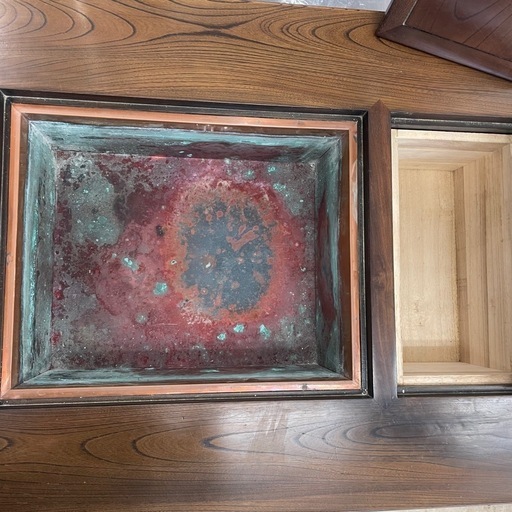 【中古品】火鉢　木製　引き出し付　古道具　昭和レトロ　骨董　横96cm 縦64cm 高さ38cm 　