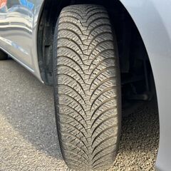 NO１９８７　ホンダ　フィット　ハイブリッドスマートセレクション　車検令和８年２月の画像