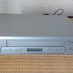 壊れたビデオデッキ   ジャンク品の画像