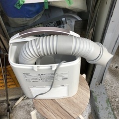 NO：2089 値下げPanasonic布団乾燥機‼️   コンパクト❣️2020年製❣️の画像