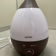 加湿器　アイリス