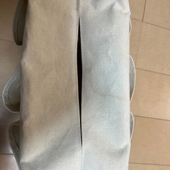 スヌーピー の缶バッチ付きティッシュケースの画像