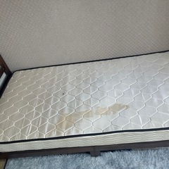 シングルベッド