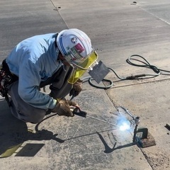 型枠ラス工、鍛冶工の画像