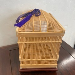 竹細工　虫かご　鈴虫籠（横13cm×縦21cm×高さ16cm）の画像