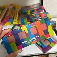 クーピー柄コスメの画像