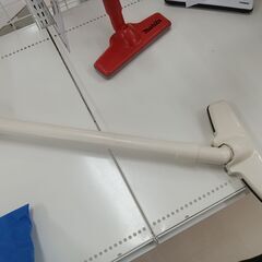 ★ジモティ割あり★ makita コードレススティック CL103D   動作確認／クリーニング済み TC6171の画像