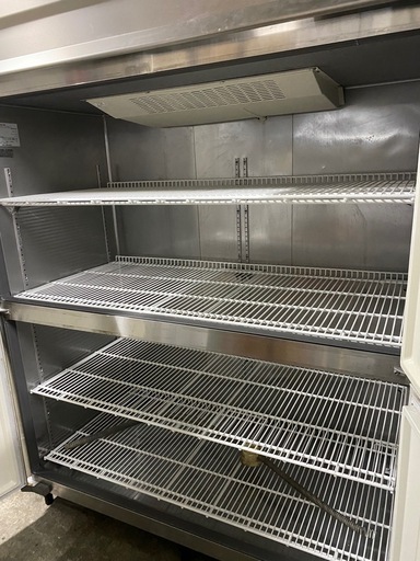 業務用縦型冷凍庫　中古品　センタフリー
