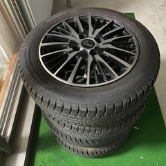 スタッドレスタイヤ(165/65R14)アルミ付
