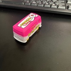 たべっ子どうぶつ トミカの画像
