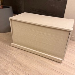 タオルストッカー　　本棚