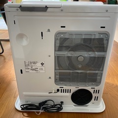 コロナ石油ファンヒーターの画像