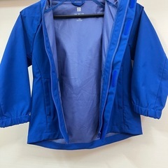 UNIQLO ナイロンジャンバーの画像