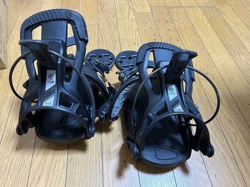 Nidecker FUSE ビンディング 付属品あり