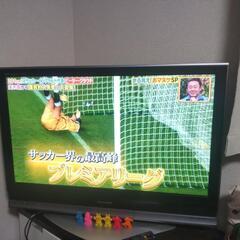 テレビ　VIERA　42型