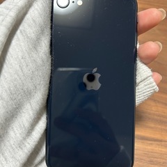 受け渡し者決定しました！！iPhoneSE第3世代 美品！！の画像