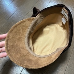 リボンがワンポイント！帽子の画像
