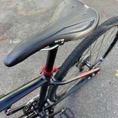 SPECIALIZED スペシャライズド クロスバイク SIRRUS 3.0 9段切替 シラス 自転車の画像