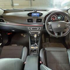 ルノー メガーヌ エステート GT-LINE  RENAULTの画像