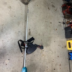 マキタ　草刈り機　バッテリー式　セット