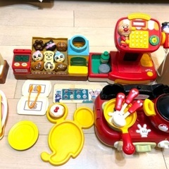 中古おままごとセット　アンパンマン　ミッキーの画像